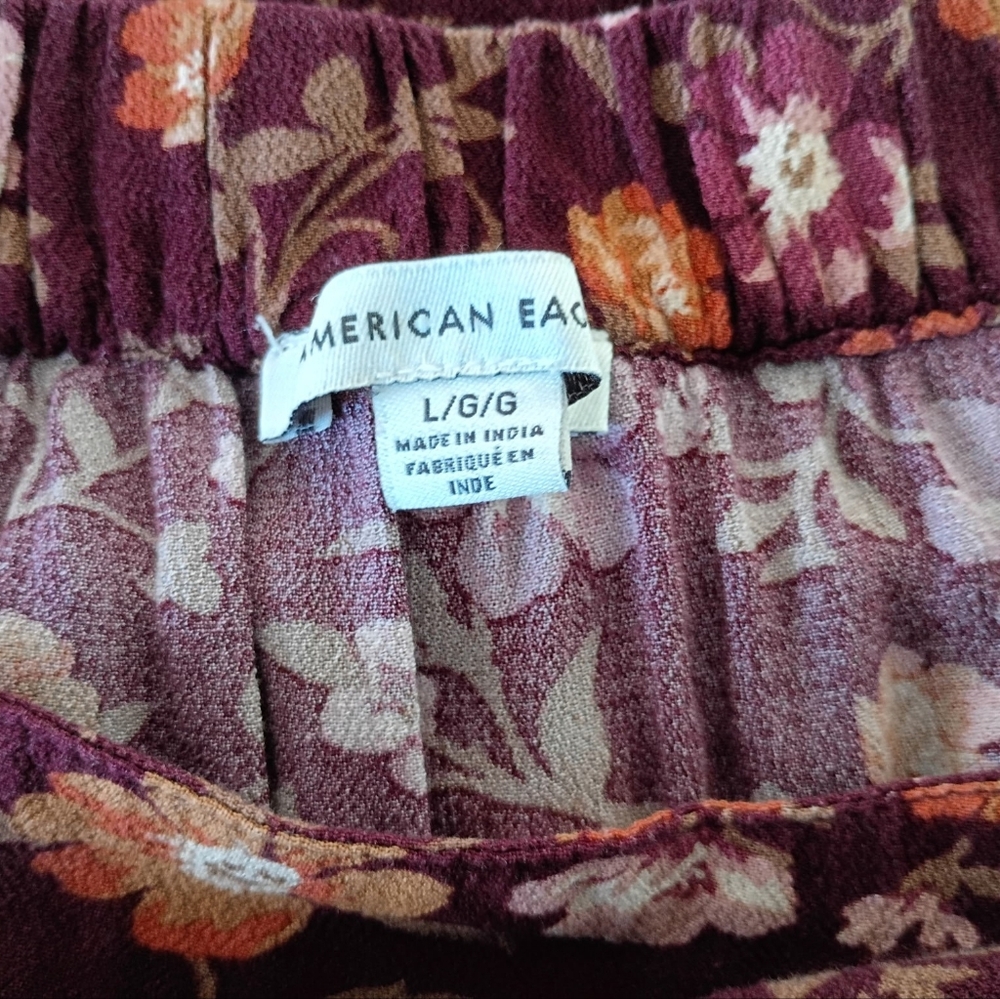 American Eagle Burgundy Floral Print Boho Flowy Skirt SZ L - Picture 5 of 5